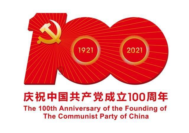 女生准备回老家过年,不放心小猫自己在家,半夜起来给猫孩子准备物资